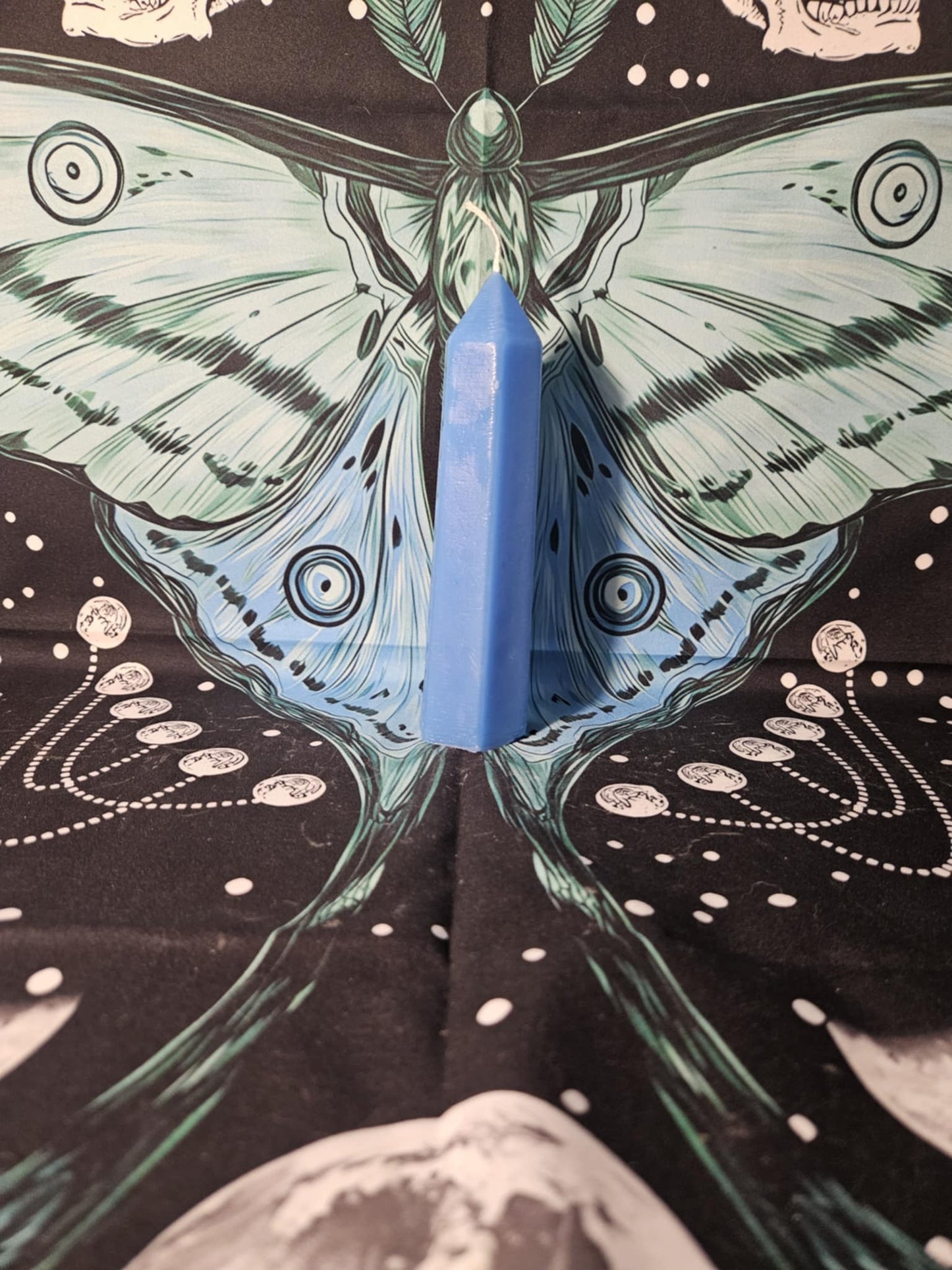 Moon Phase Obelisk Paraffin Candle – Illuminate the Cycle of Transformation