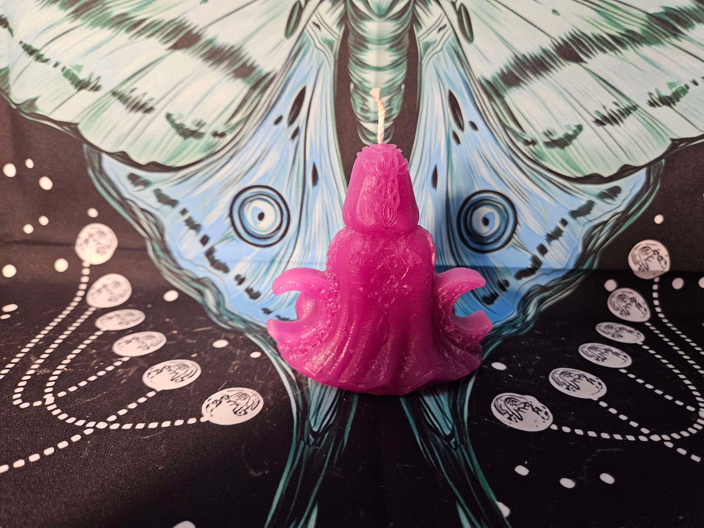 Moon Goddess Paraffin Candle – Divine Light, Feminine Power
