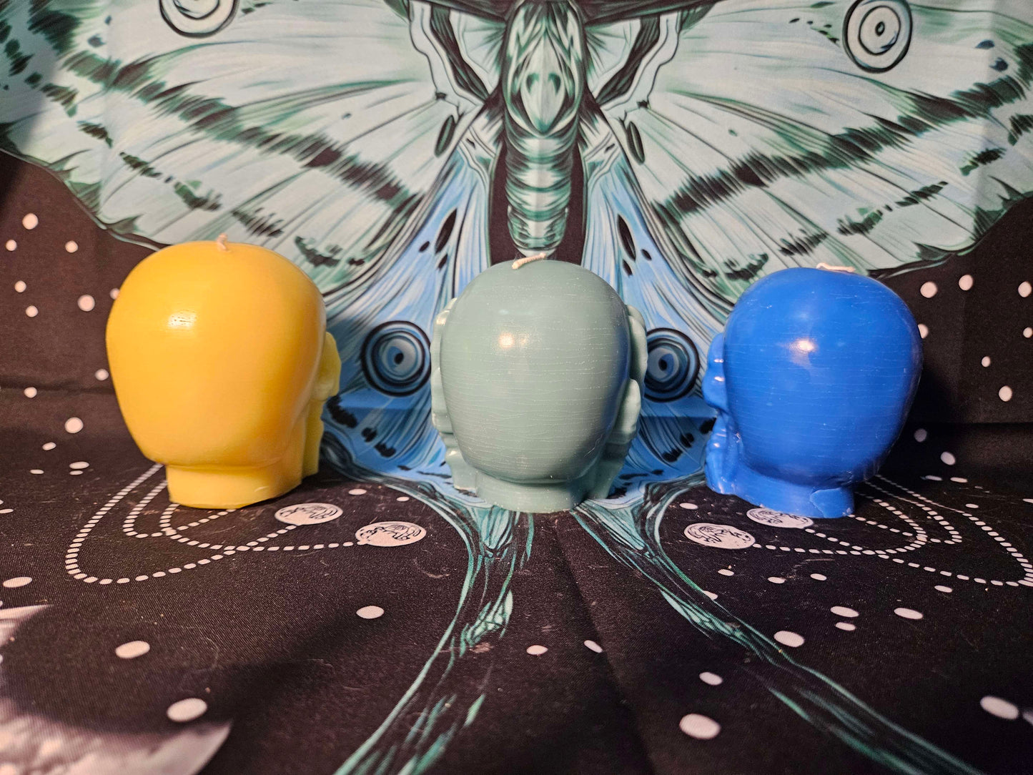 No Evil Skull Paraffin Candle Set – See No Evil, Hear No Evil, Speak No Evil… in Style